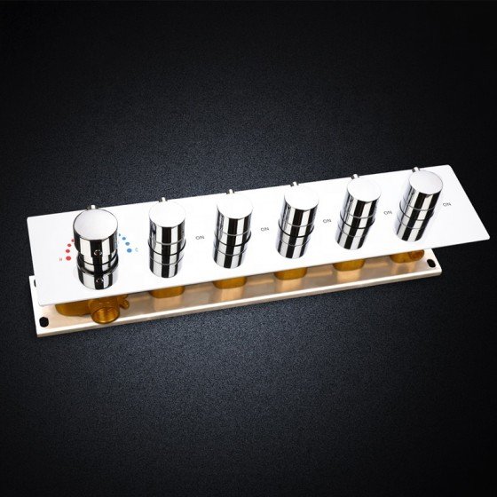 Robinet composition de...